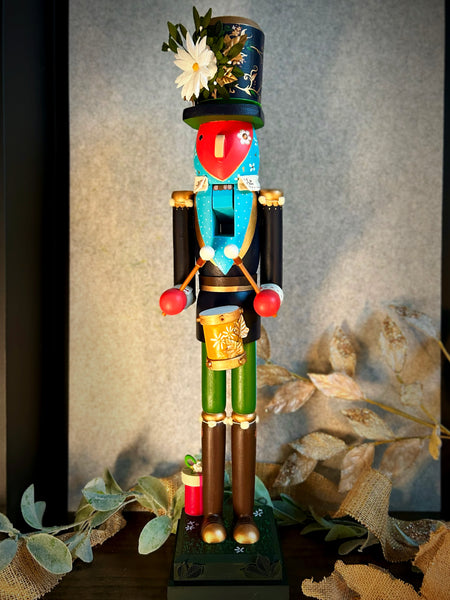 Snowflower Drummer Nutcracker