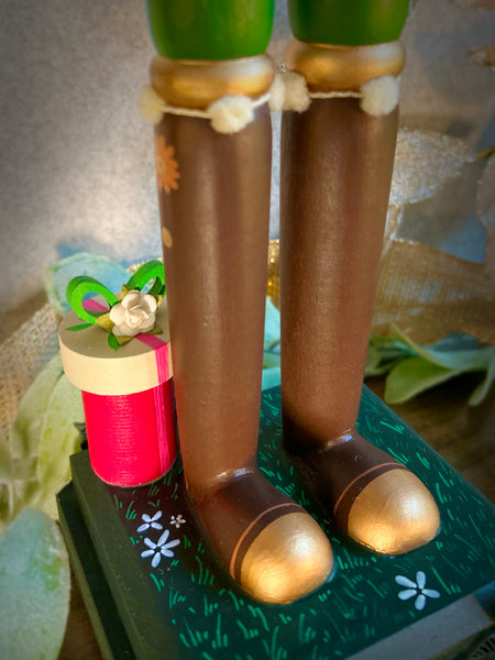 Snowflower Drummer Nutcracker
